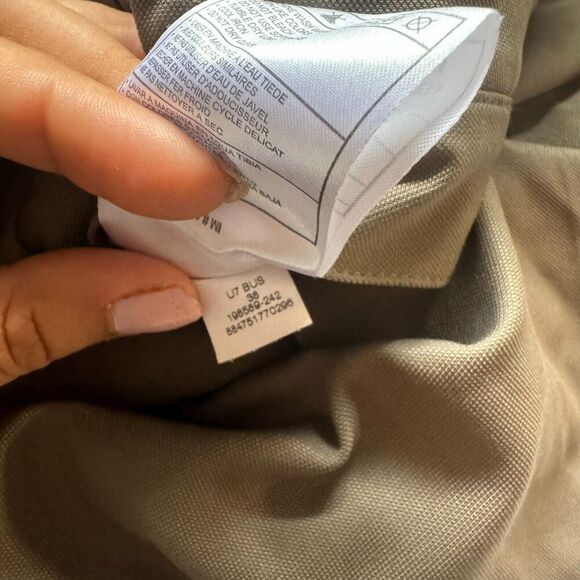 Nike Golf Shorts Mens 38 Dri-Fit Brown Chino Pants Swoosh Standard Fit Pleated - Picture 10 of 10